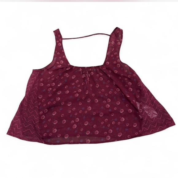 Hollister Tops - Burgundy Floral Tank Top Sleeveless Chevron Lace Trim Sheer Casual Blouse